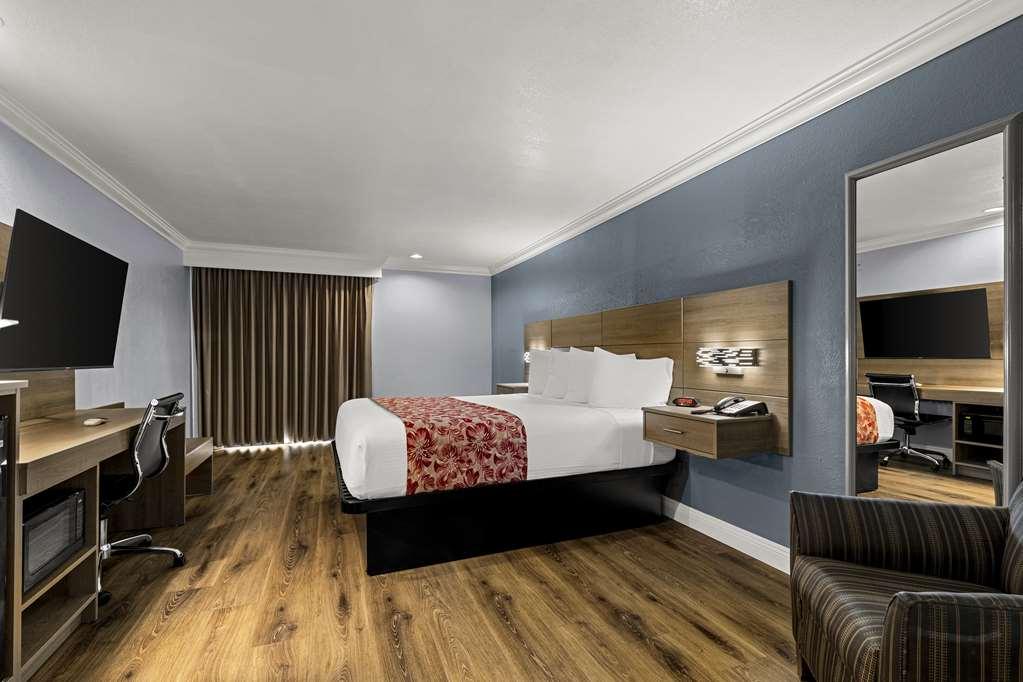Best Western Moreno Hotel & Suites Moreno Valley Δωμάτιο φωτογραφία